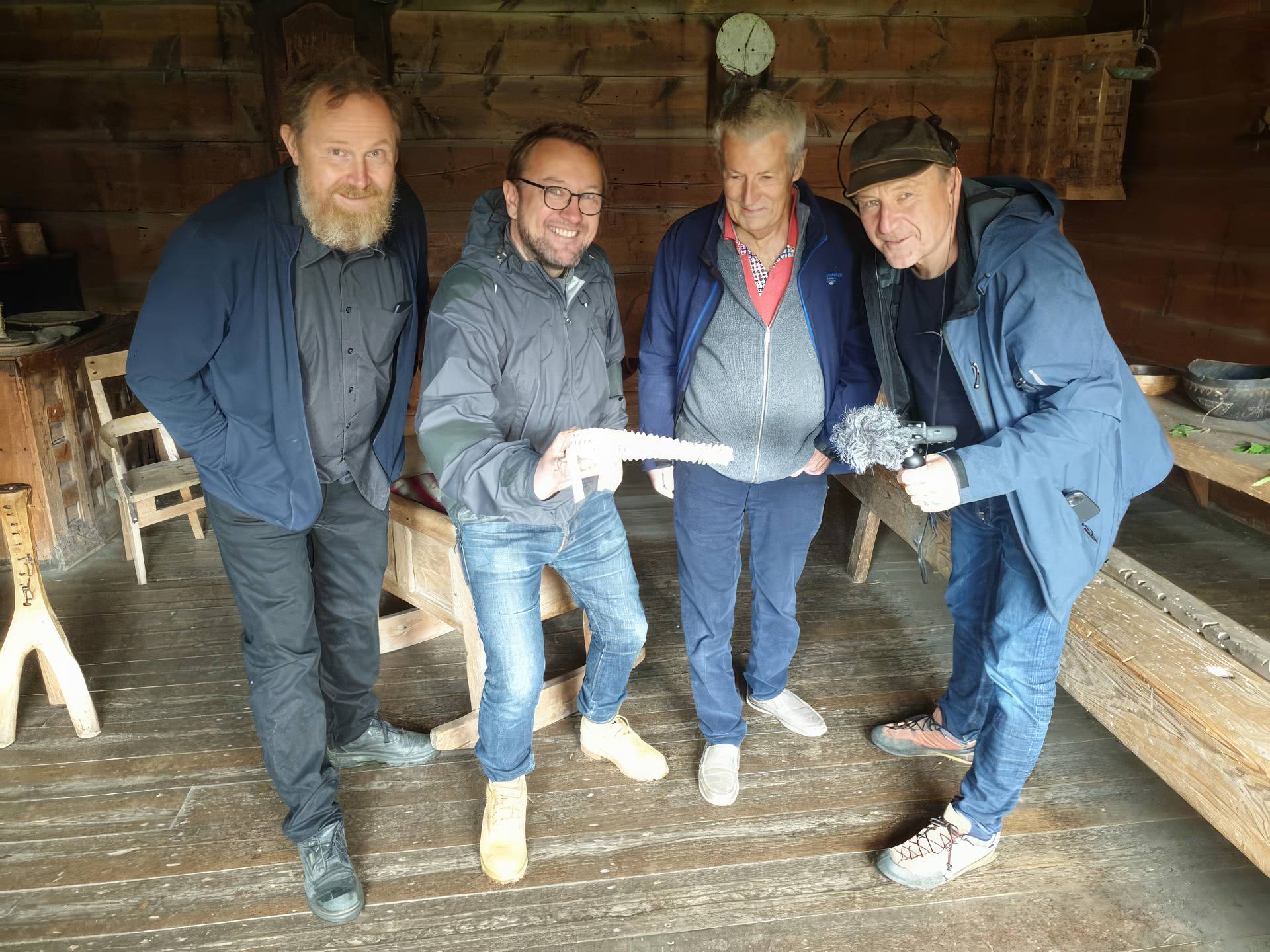 Bilete relatert til Voss ættesogelag:  Voss Ættesogelag - arbeidsmøte 14. sept kl. 18.30E...